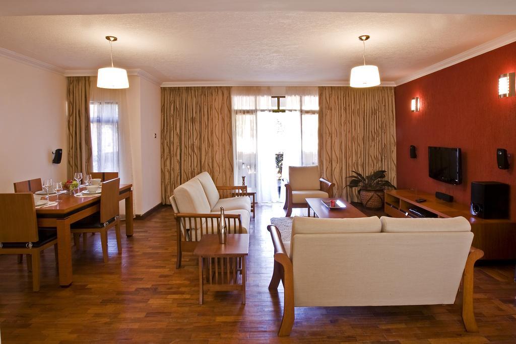 Gemsuites Serviced Apartments State House Найроби Екстериор снимка