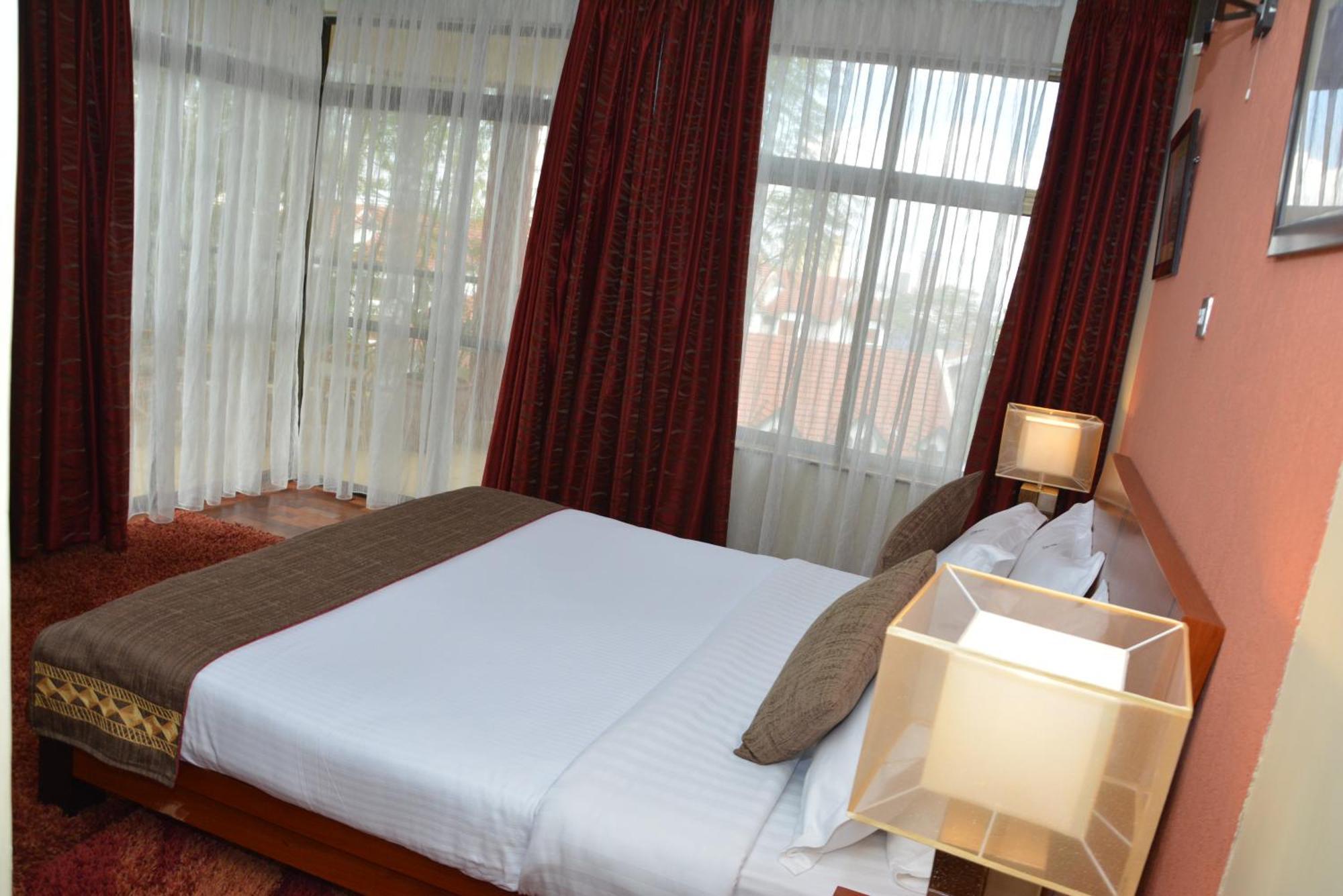 Gemsuites Serviced Apartments State House Найроби Стая снимка